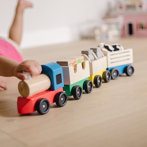 Buy now Melissa & Doug Wooden Farm Train Set - Classic Wooden Toy (3 Linking Cars) at indiglob india