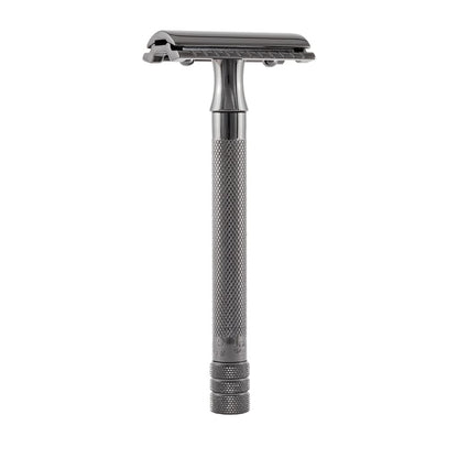 MERKUR 23C Double Edge Safety Razor - Polished Chrome, Long Knurled Brass Handle, Made in Germany, Plastic-Free, Three Piece Design, Closed Comb, Straight Bar