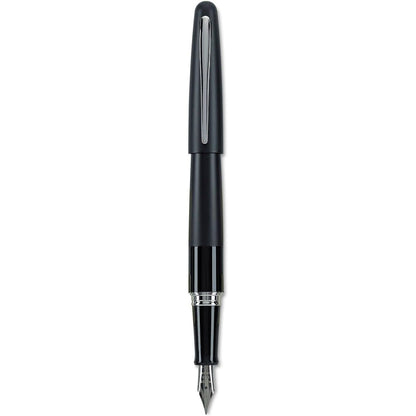 PILOT Metropolitan Collection Fountain Pen, Black Barrel, Classic Design, Medium Nib, Black Ink (91107)