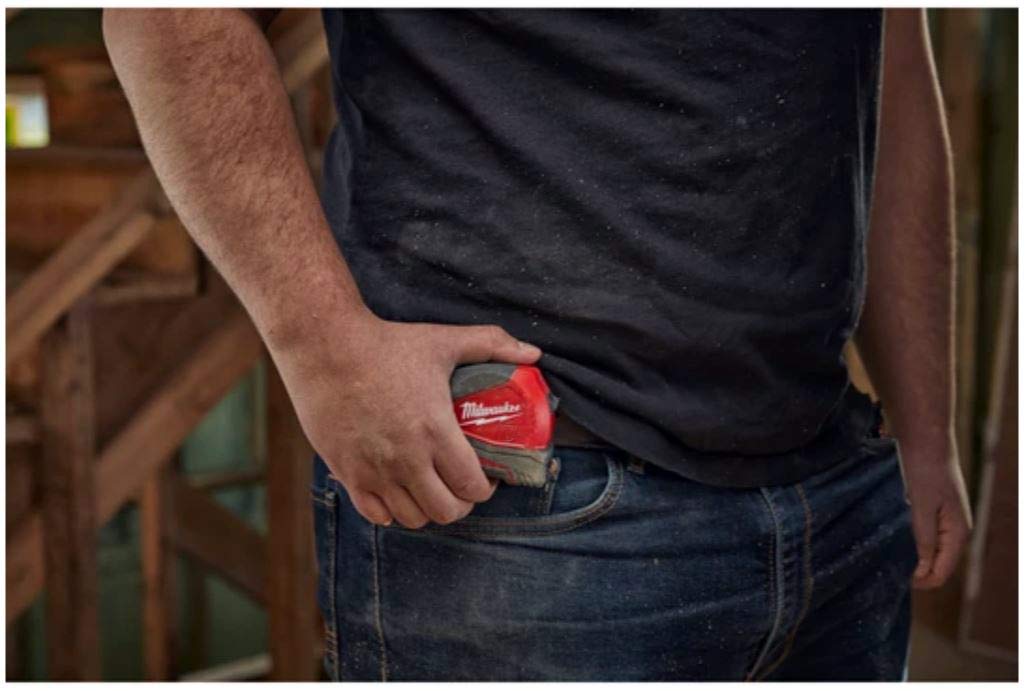 Buy now Milwaukee 4932459596 8m/26ft Pro Compact Tape Measure, Red at indiglob india