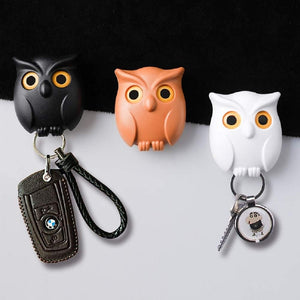 3PCS Owl Key Holder Cute Owl Key Holder Automatic Open Close Eyes Magnetic Night Owl Keying Holder Wall Mounted Owl Key Hooks with Wall Self-Adhesive Tape