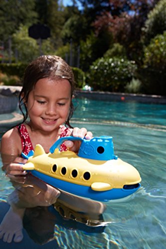 Buy now Green Toys Submarine - BPA, Phthalate Free Blue Watercraft with Spinning Rear Propeller Made from Recycled Materials. Safe Toys for Toddlers at indiglob india