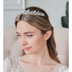 Lovelyshop Royal Crystal Princess Alloy Tiara Headpiece for Girls in Wedding Party-Silver