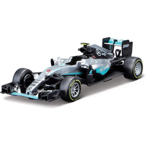 Bburago 18-38026 1:43 F1 Mercedes AMG Petronas W07, 2016 Assorted