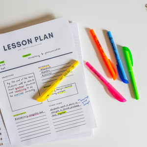 BIC Brite Liner Highlighters, Chisel Tip, 12-Count Pack of Orange Highlighters, Ideal Highlighter Set for Organizing and Coloring