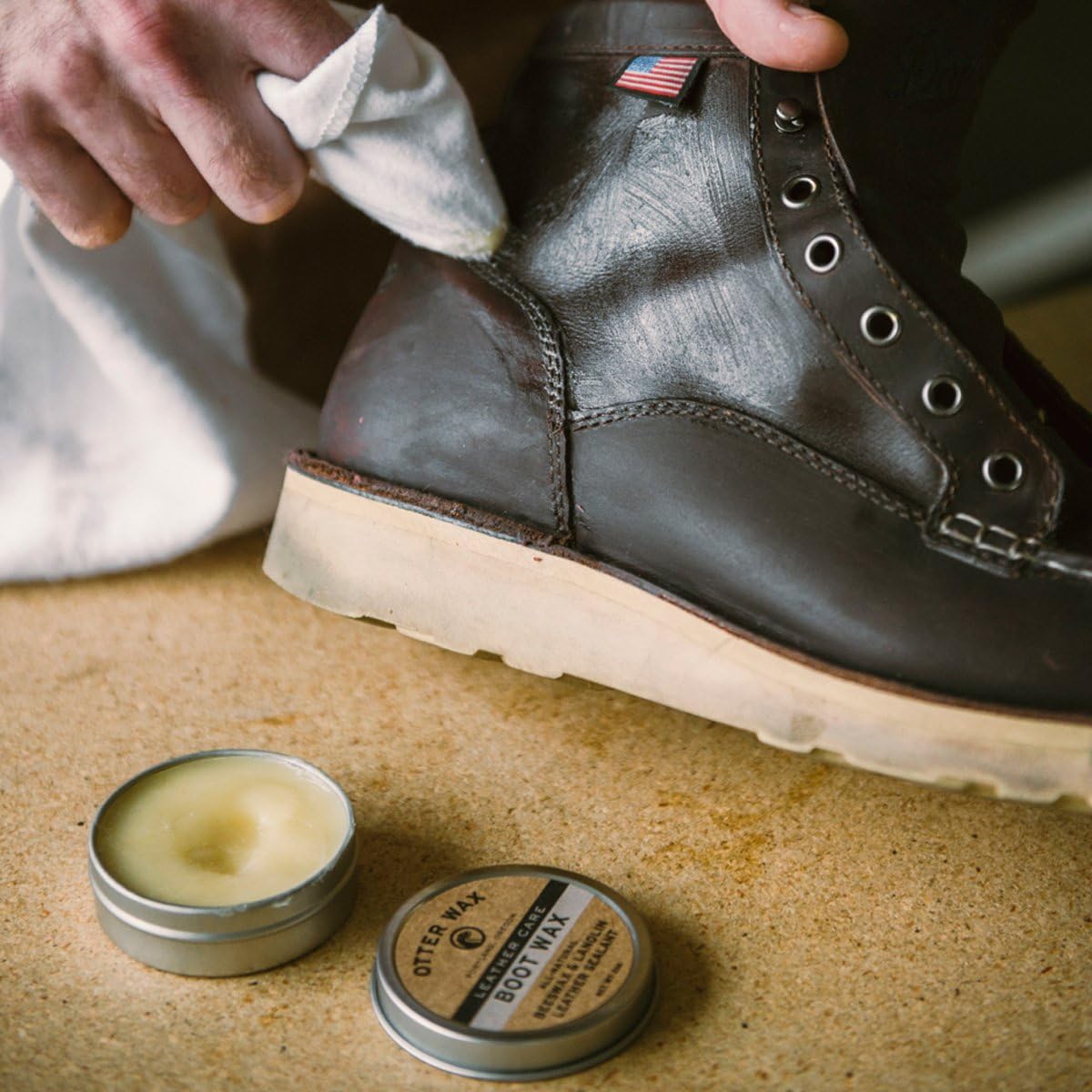 Buy now Otter Wax Boot Wax | 2oz | All-Natural Leather Waterproofer | Made in USA at indiglob india