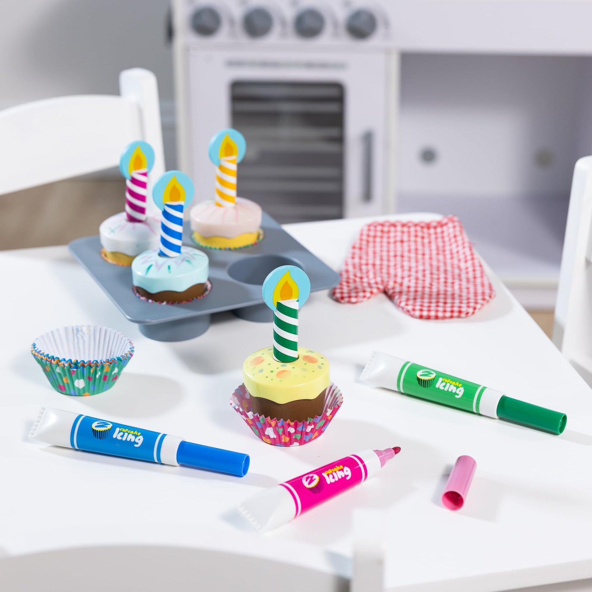 Buy now Melissa & Doug Bake & Decorate Wooden Cupcake Kit, with Play Food, Toppings & Play Kitchen Accessories, Preschool Learning Toys for Girls & Boys 3+ at indiglob india
