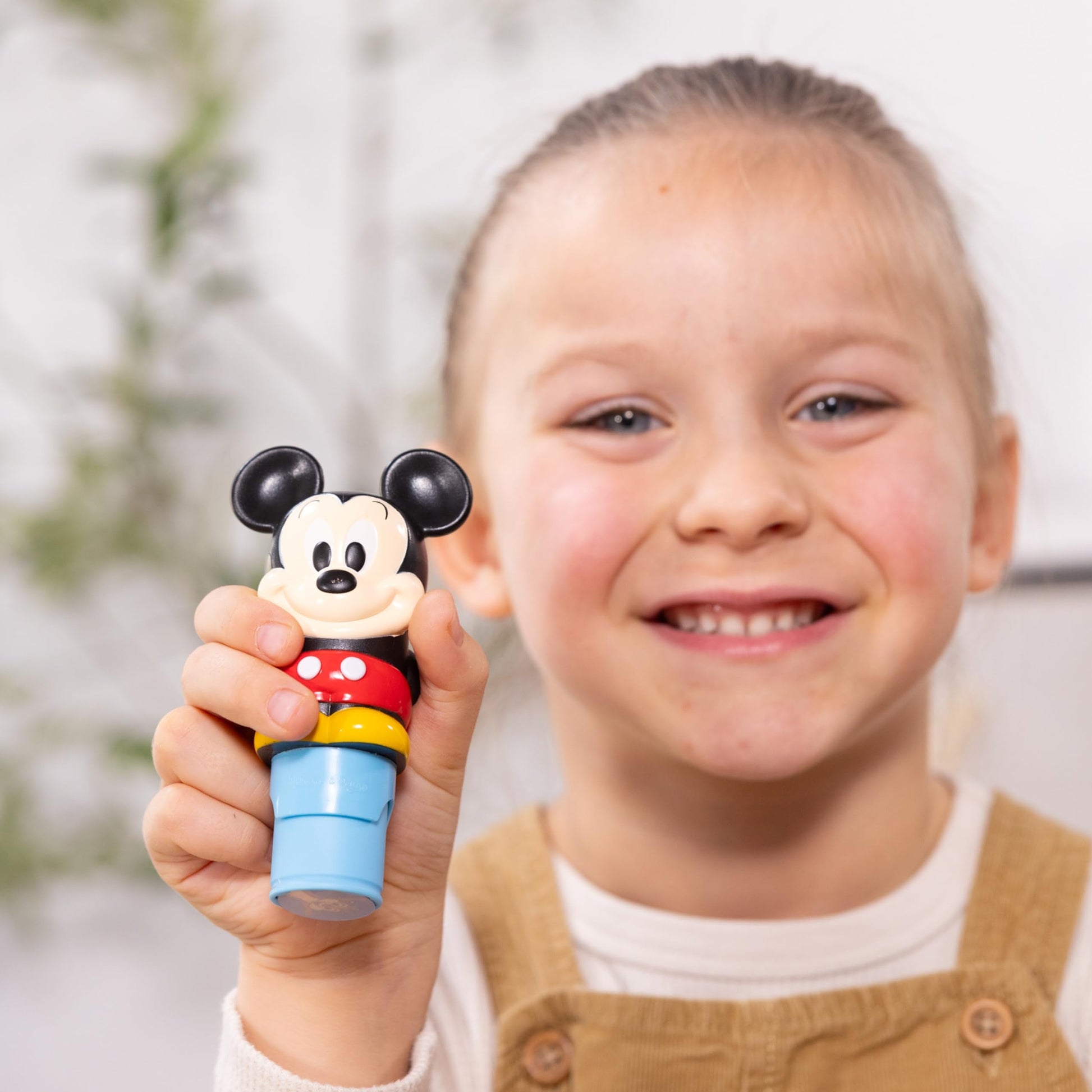Buy now Melissa & Doug Sticker Wow!ƒ?› Disney Mickey Mouse Bundle: 24-Page Activity Pad, Stamper, 500 Stickers, Mini Pad, Arts and Crafts Fidget Toy Collectible Character at indiglob india