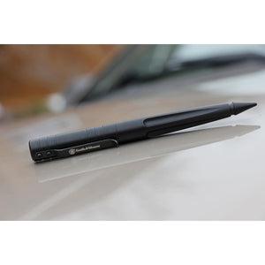 Smith & Wesson SWPENBK 5.7in Aircraft Aluminum Refillable Tactical Screw Cap Pen for Outdoor, Survival, Camping and EDC