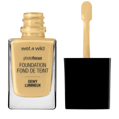 wet n wild Photo Focus Dewy Liquid Foundation Makeup, Soft Ivory
