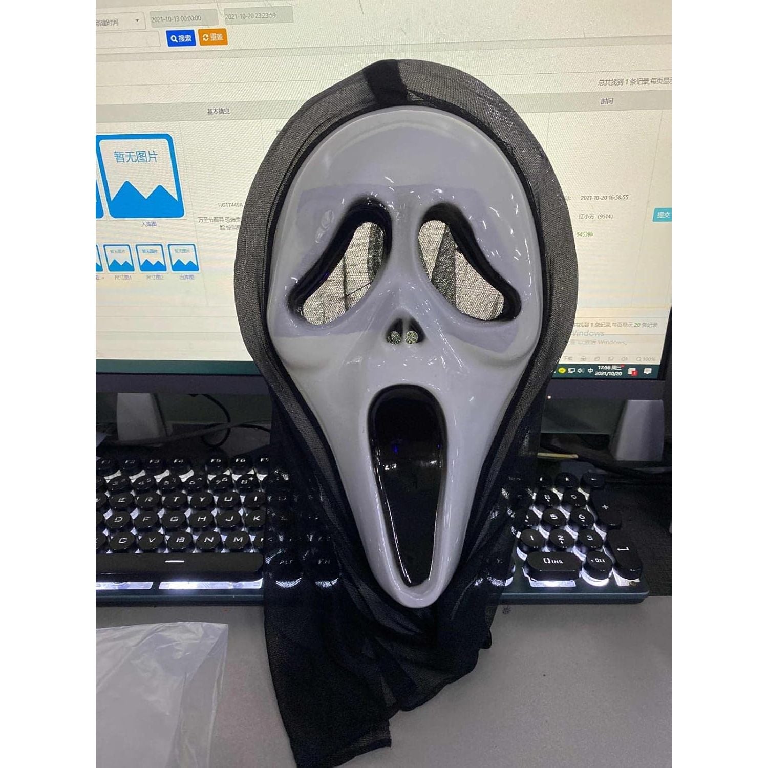 Buy now Fun World Ghost Face Mask As Seen In The Movie Scream, Adult at indiglob india