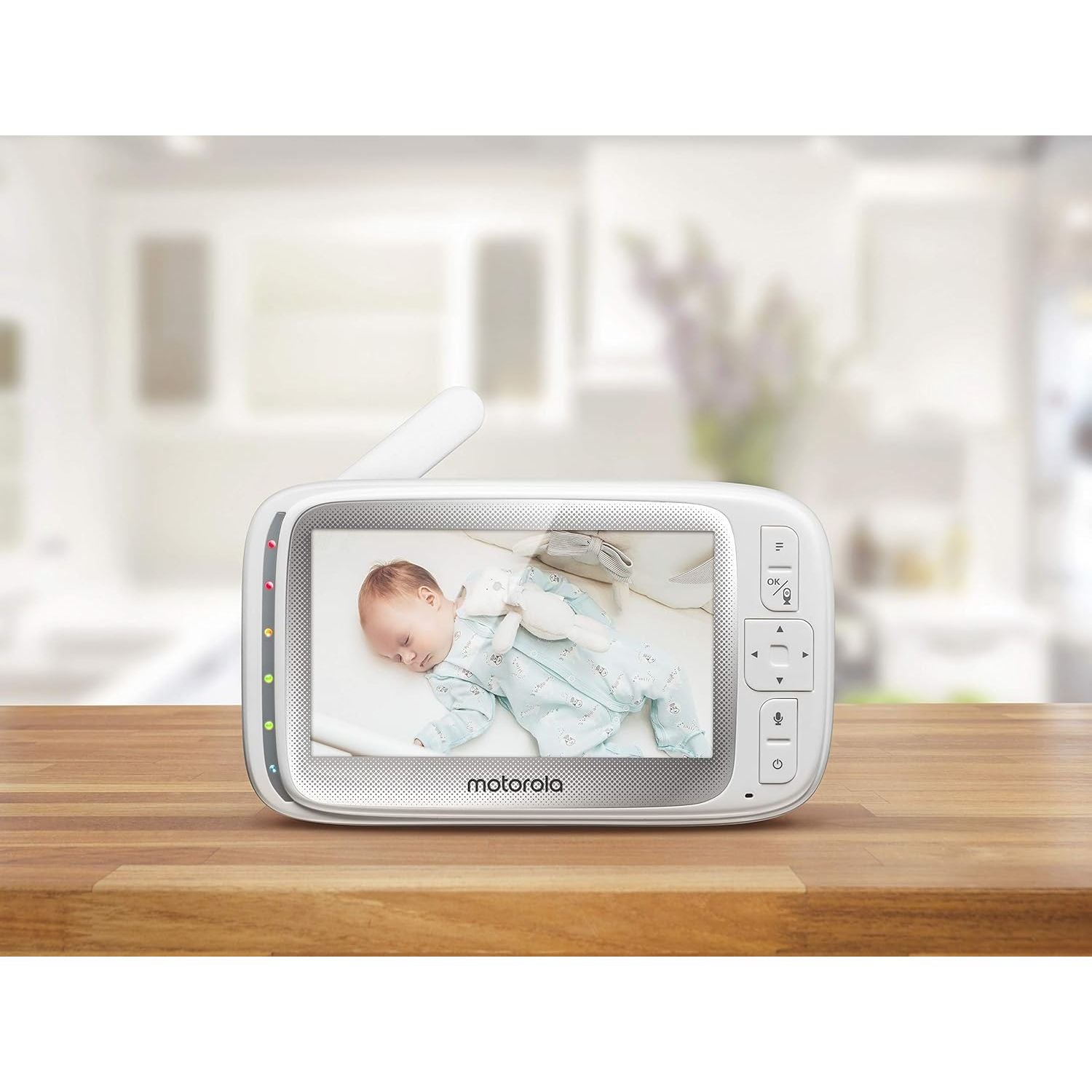 Buy now Motorola Nursery CONNECT40 Baby Monitor (Binatone) (VM40CONNECT) at indiglob india