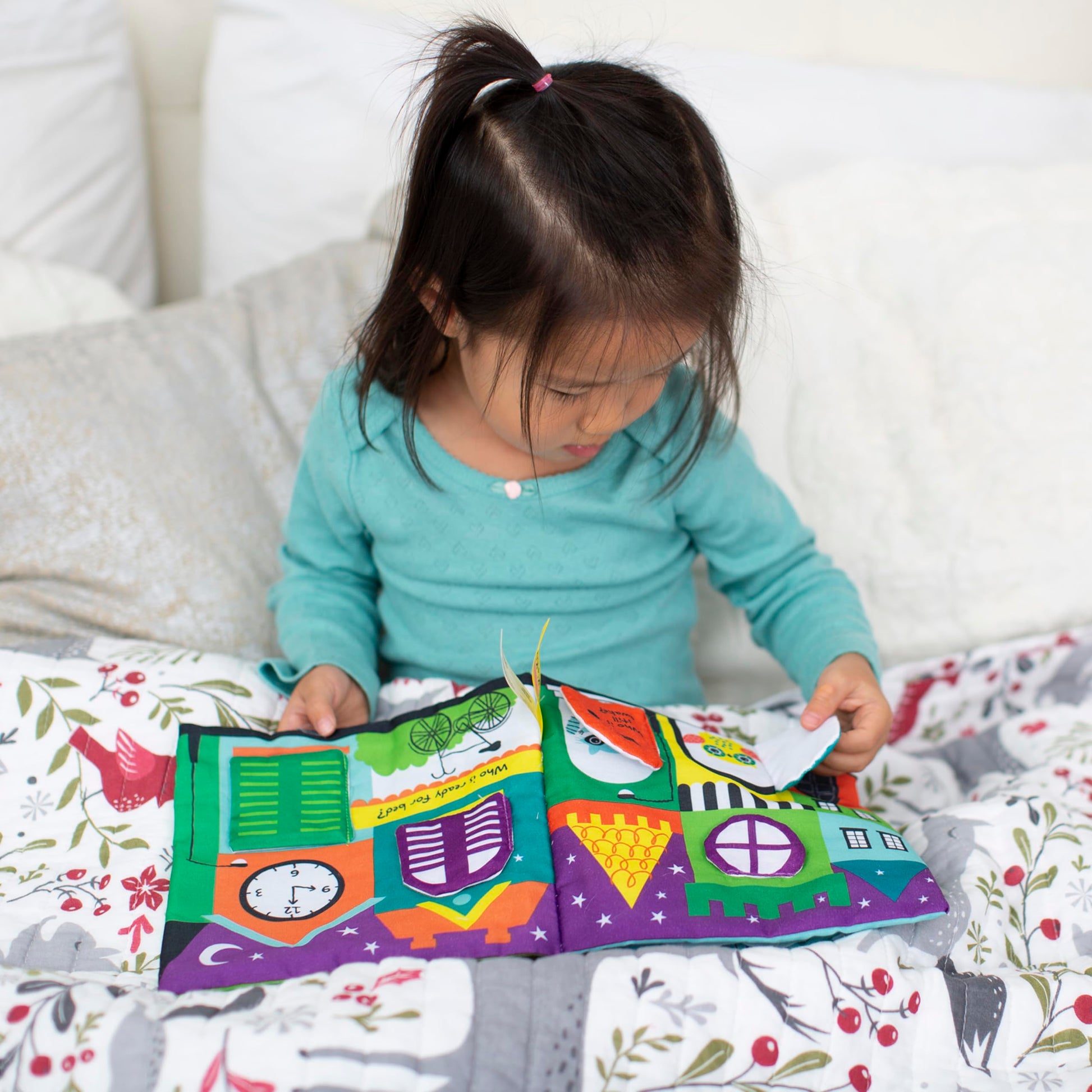 Buy now Melissa & Doug Soft Activity Baby Book - The Wonderful World of Peekaboo! Lift The Flap Busy Book for Toddlers, Sensory Toys for Babies and Toddlers at indiglob india