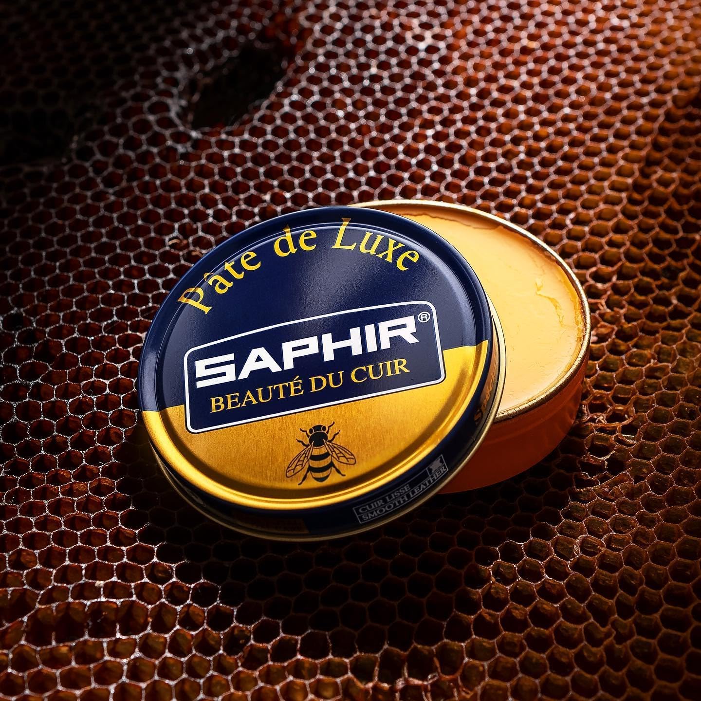 Buy now Luxe Shoe Wax by Saphir 50ml at indiglob india
