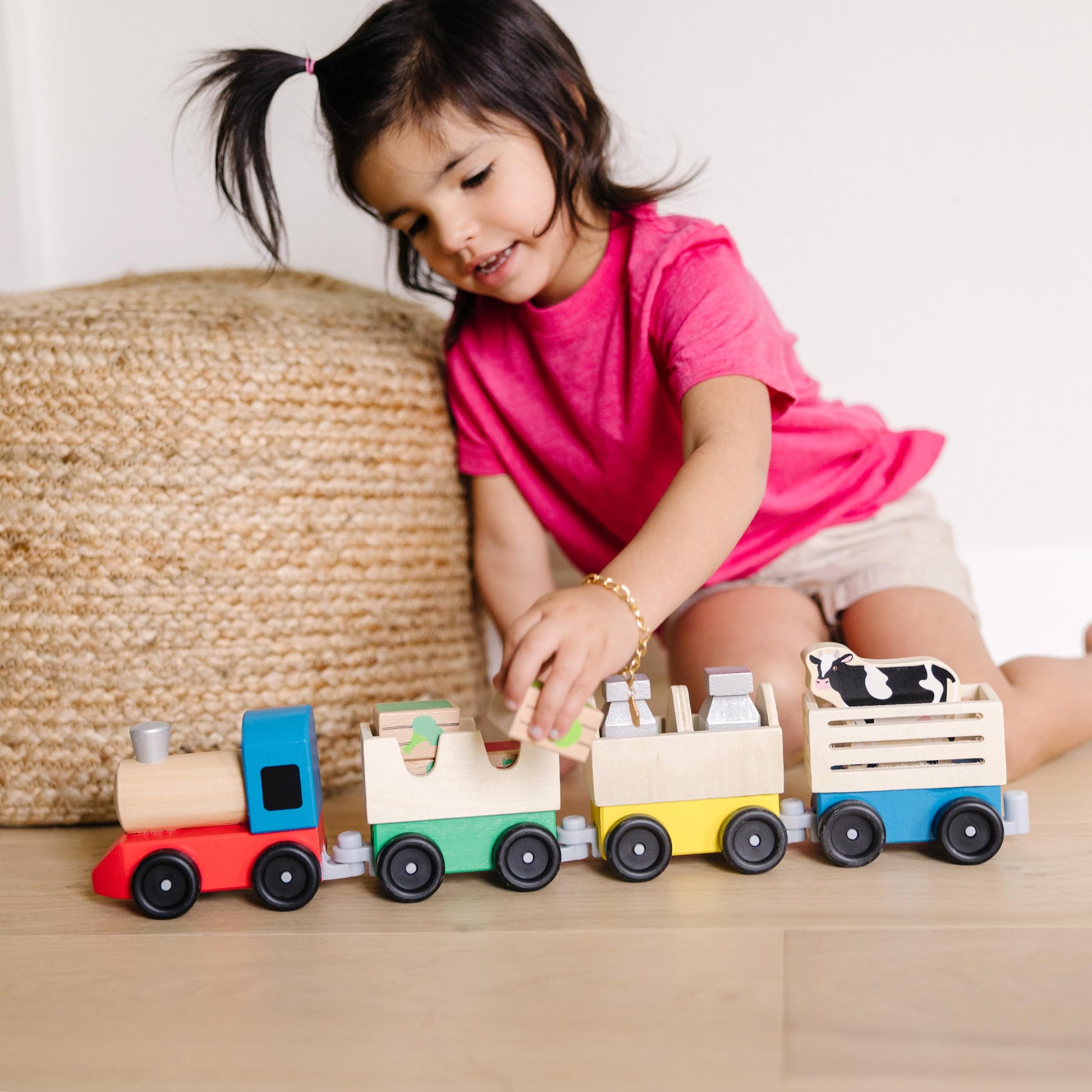Buy now Melissa & Doug Wooden Farm Train Set - Classic Wooden Toy (3 Linking Cars) at indiglob india