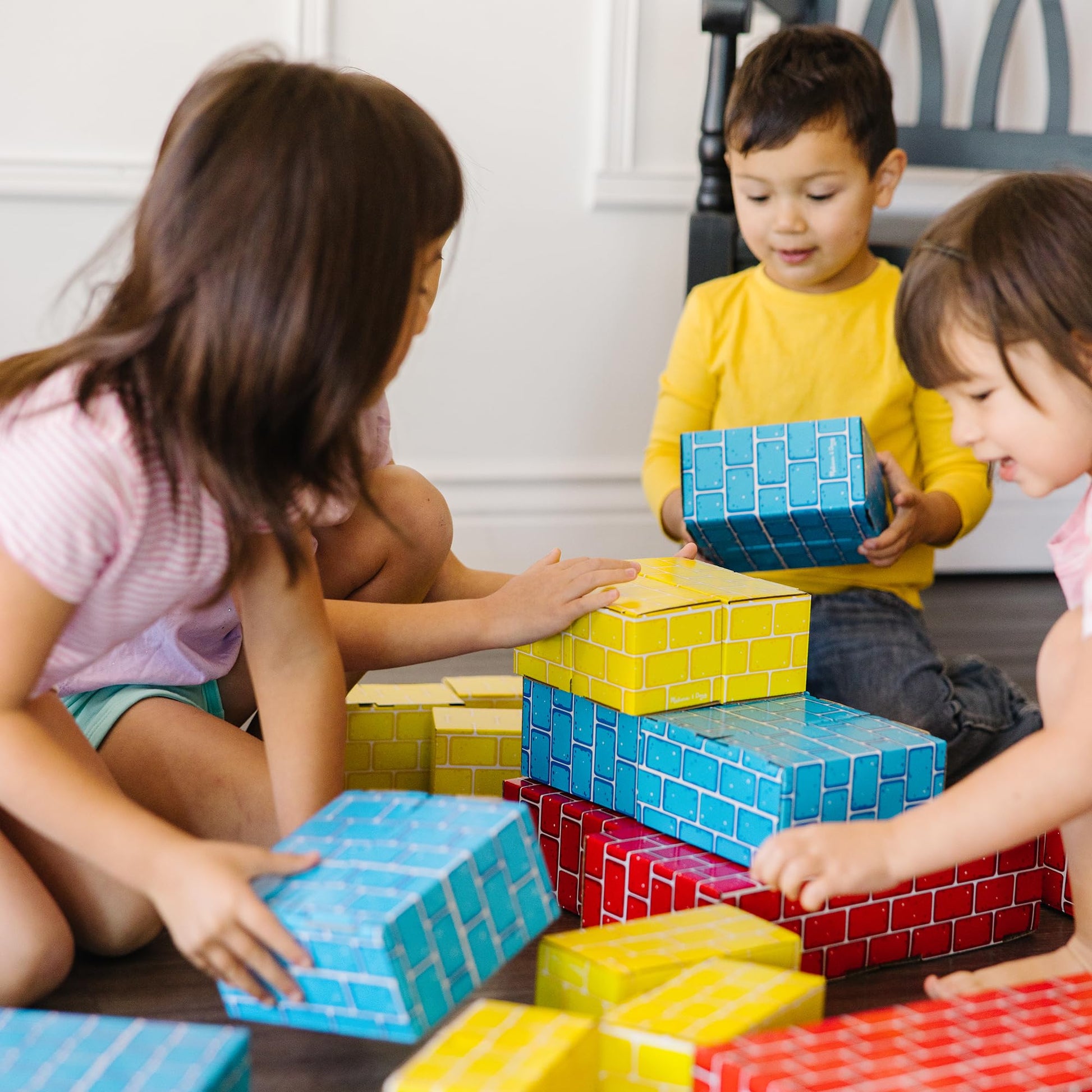 Buy now Melissa & Doug Deluxe Jumbo Cardboard Blocks (24 Pieces) - FSC Certified at indiglob india