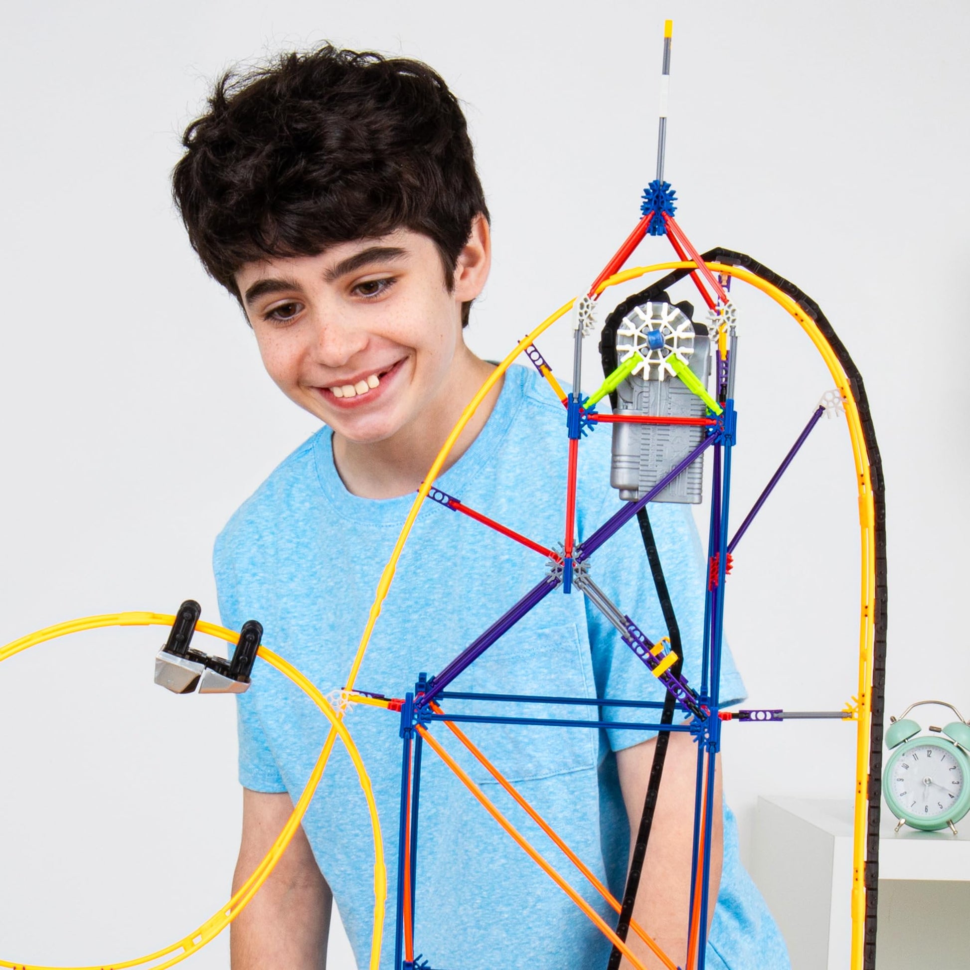 Buy now K'NEX - Amazin' 8 Coaster ‚ STEM Building Set, Kid Construction, Creative Play Toy‚ Ages 9+ at indiglob india