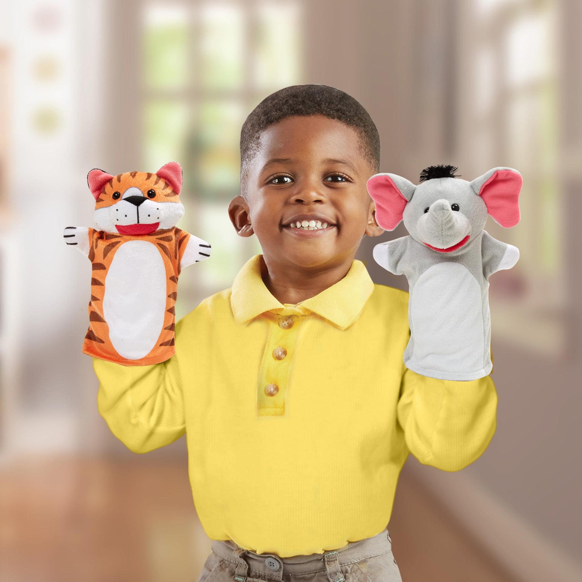 Buy now Melissa & Doug Zoo Friends Hand Puppets (FFP) at indiglob india