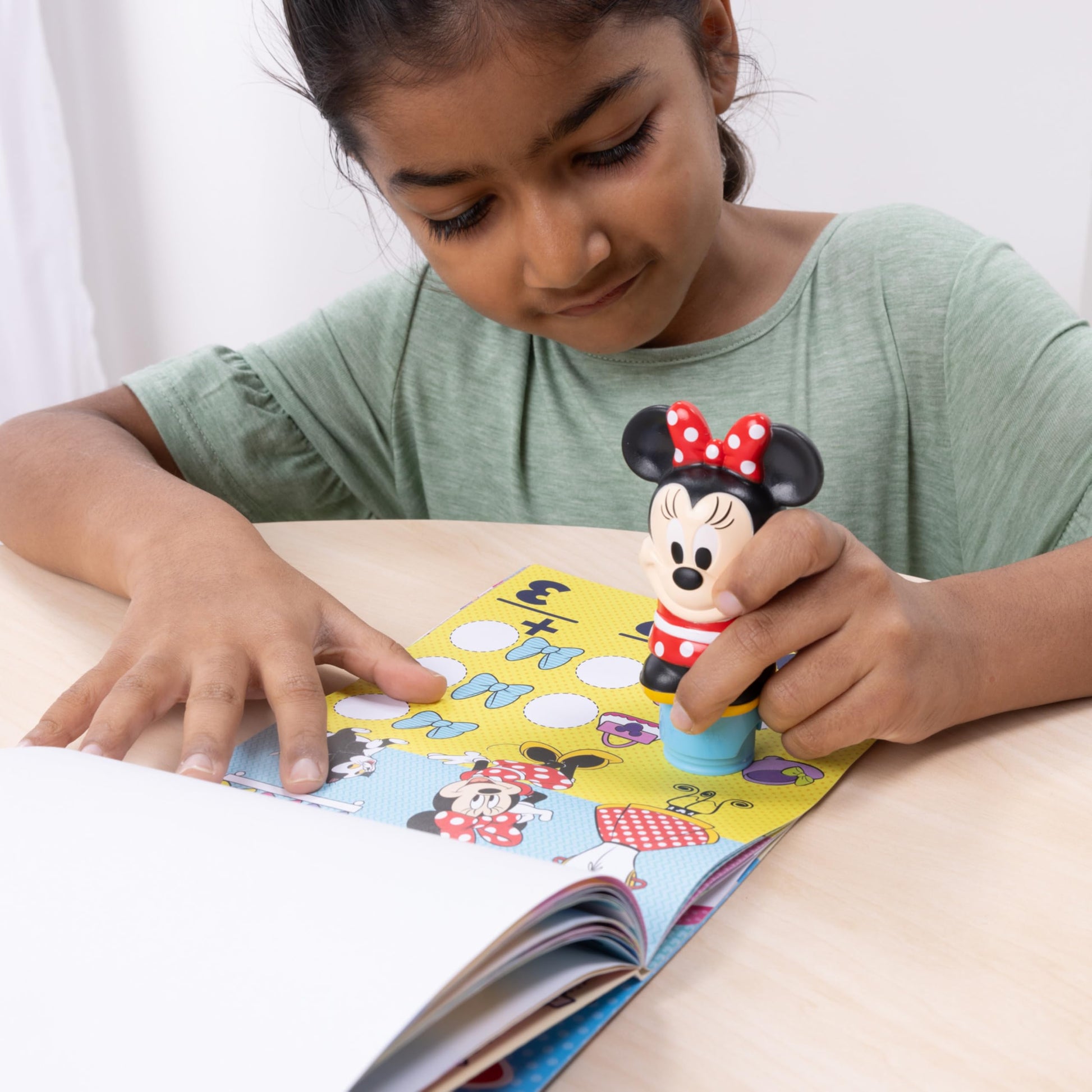 Buy now Melissa & Doug Sticker Wow!ƒ?› Disney Mickey Mouse Bundle: 24-Page Activity Pad, Stamper, 500 Stickers, Mini Pad, Arts and Crafts Fidget Toy Collectible Character at indiglob india
