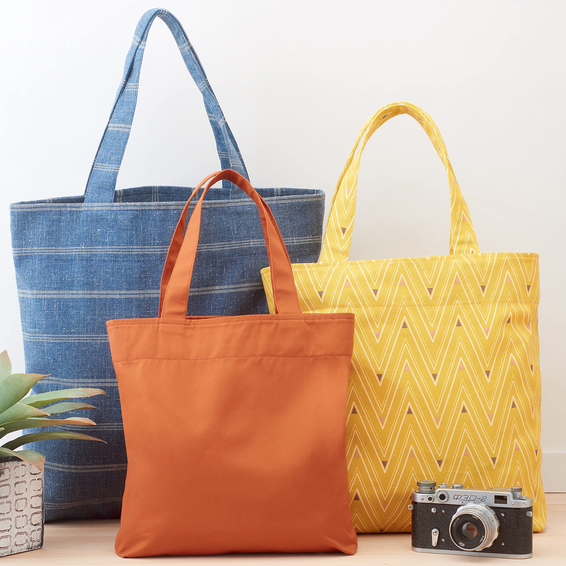Buy now Simplicity Unlined Tote Bag Packet, Code 9308 Sewing Pattern, One Size, White, (SS9308OS) at indiglob india