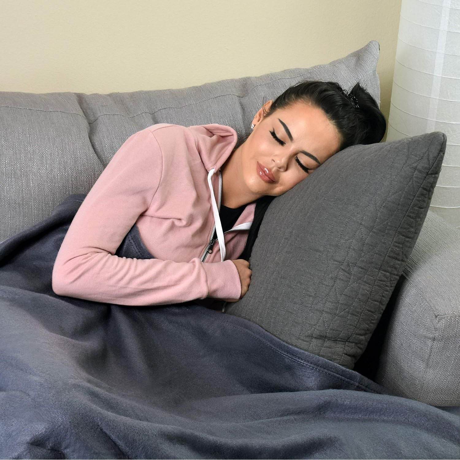 Cozy-Soft Microfleece Travel Blanket, 50x60 Inch, Lightweight, Compact, Perfect for Airplane and Car, Charcoal - My Store