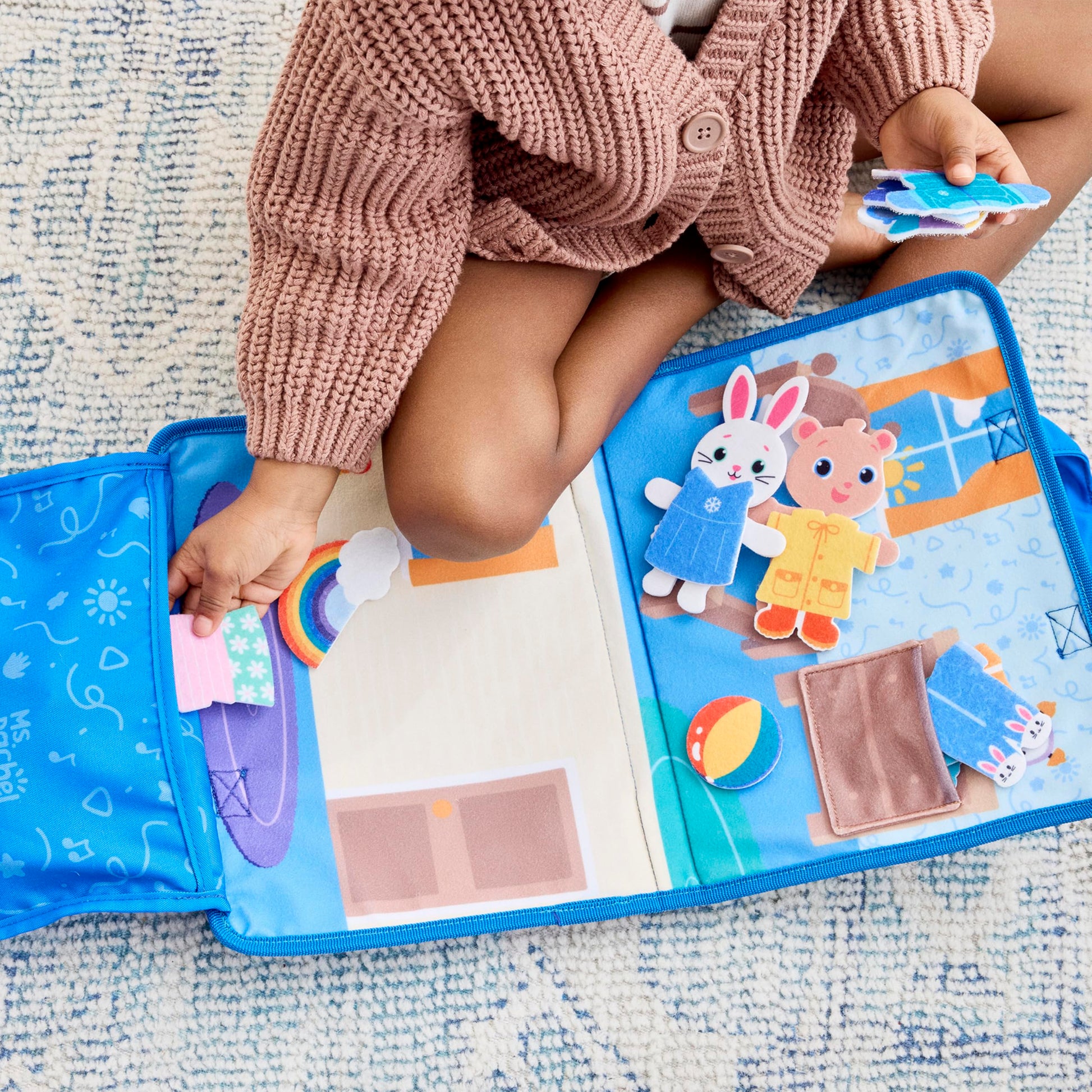 Buy now Melissa & Doug?? Ms. Rachelƒ?› What to Wear Felt Activity Board Take-Along Preschool Learning Toy for Boys and Girls - FSC Certified at indiglob india