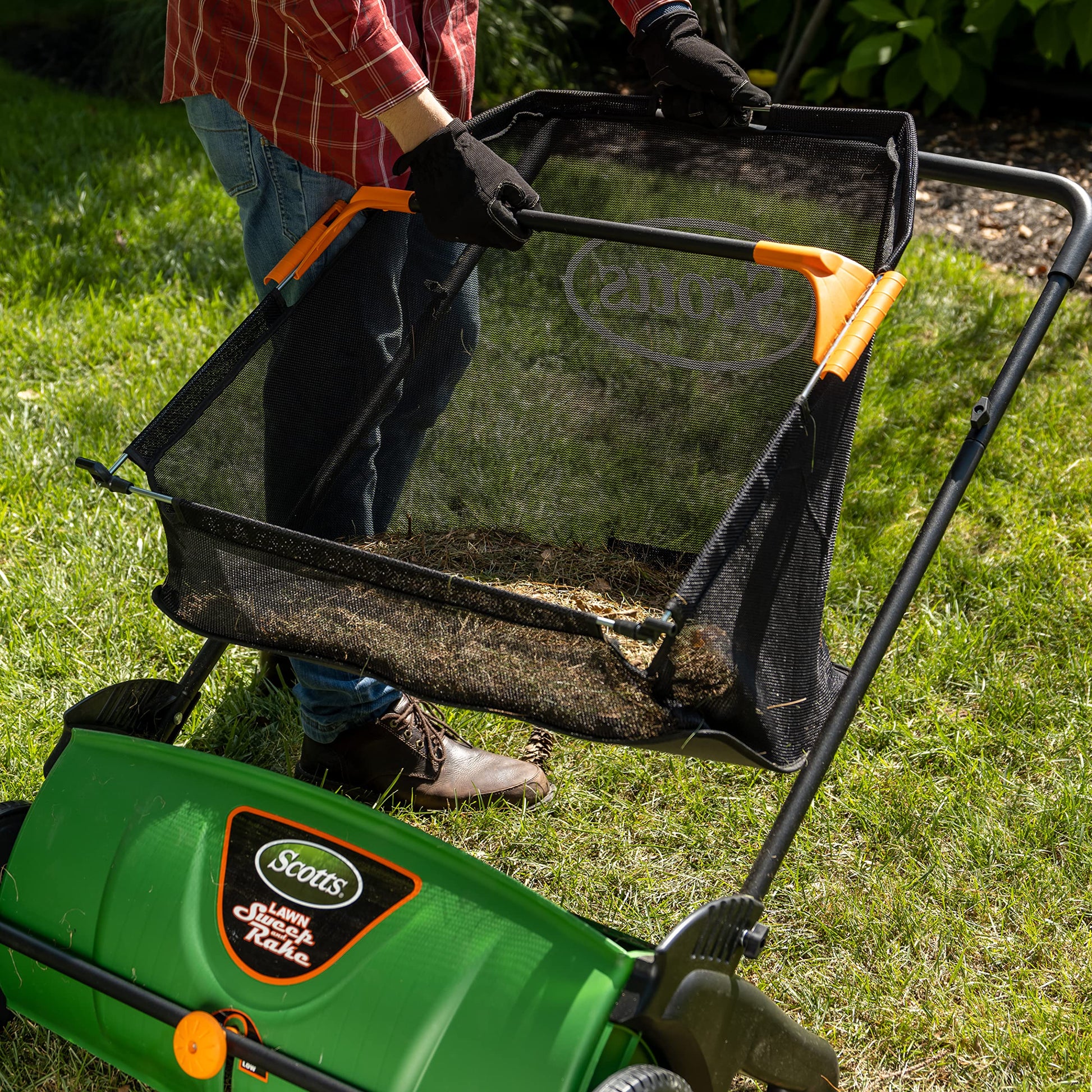 Buy now Scotts Outdoor Power Tools LSW70026S 26-Inch Push Lawn Sweeper, Black/Green at indiglob india